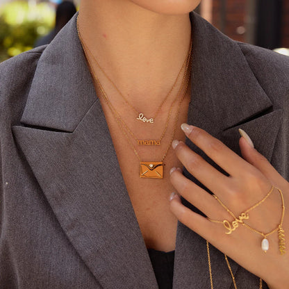 Openable Envelope Pendant Necklace – Collarbone Chain