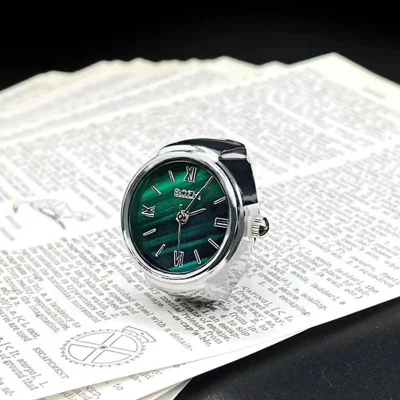 Creative Finger Watch Ring – Vintage Quartz