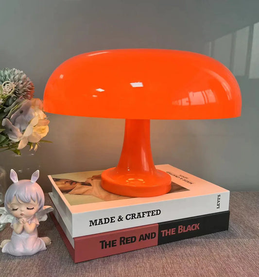 Mushroom table lamp
